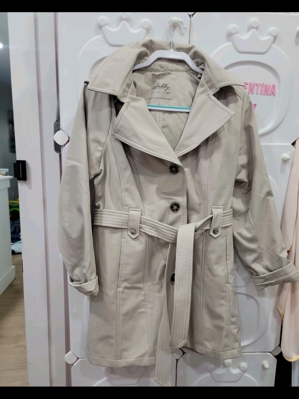 Shabby Chic Women's Light Cream Double-Breasted Trench Coat with Belt